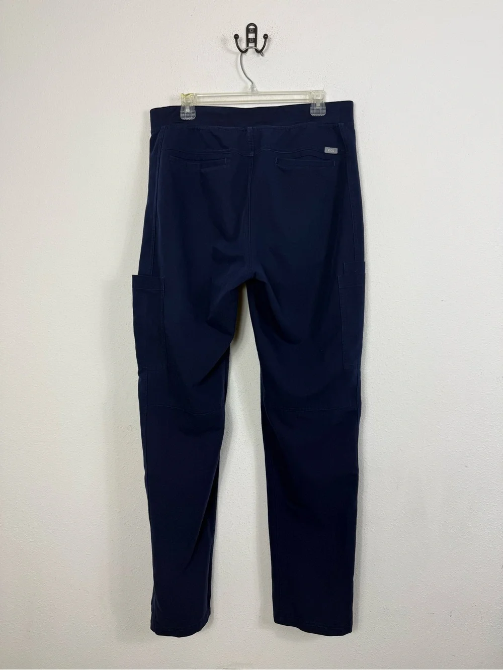 Figs Men’s Axim Cargo Scrub Pants Navy Large Tall